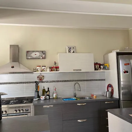 La Casa Di Silvia Apartment